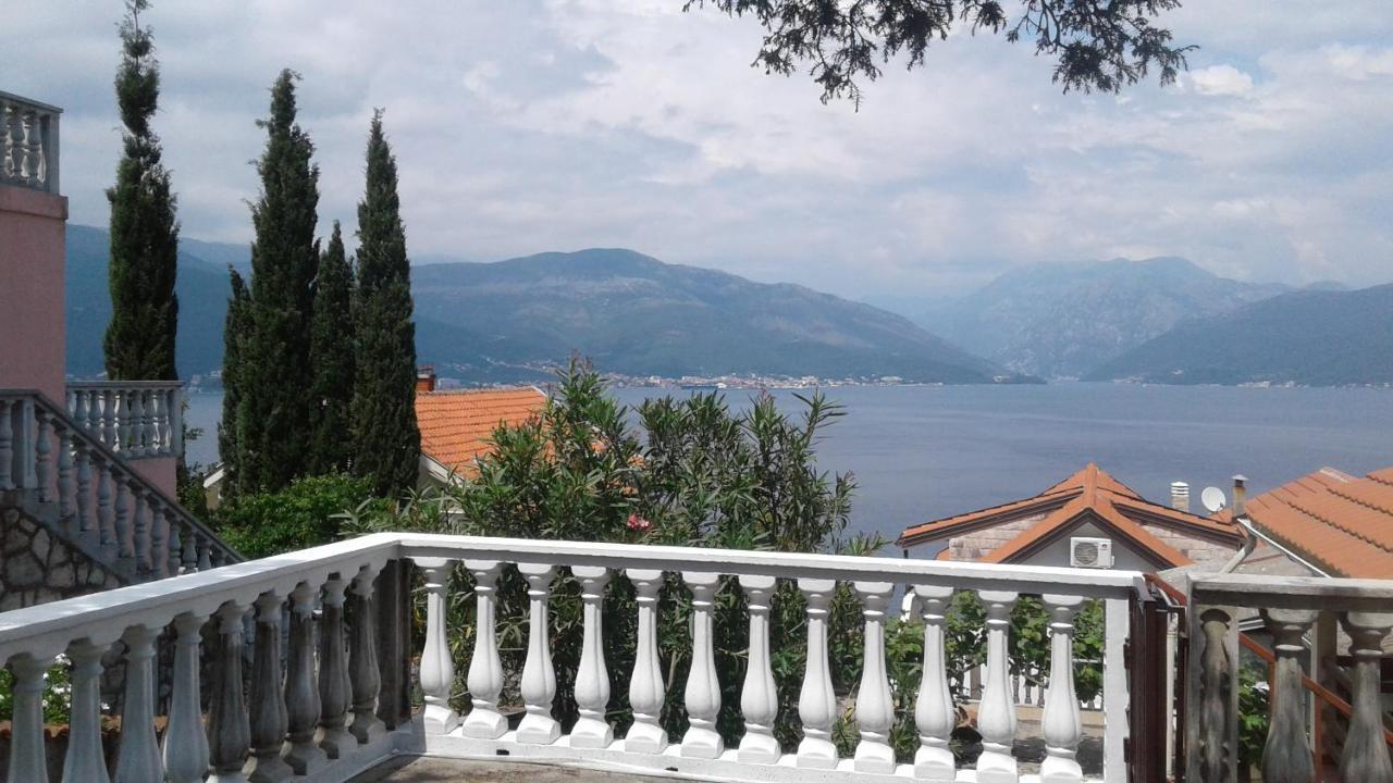 Studio Happy Montenegro Krasići 外观 照片
